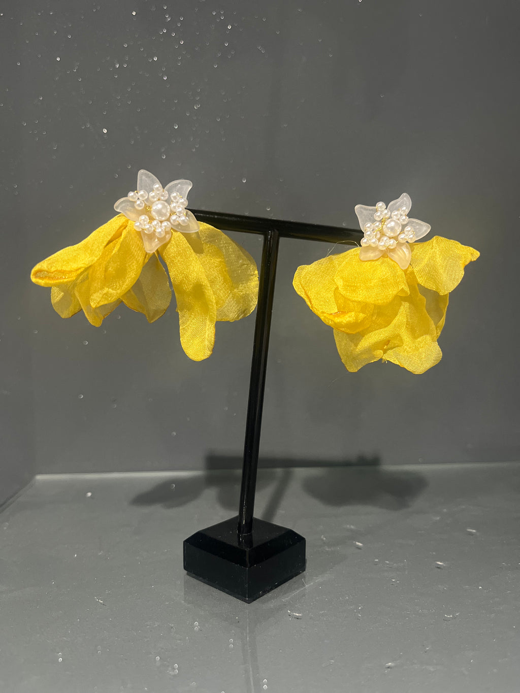 Yellow Pearl Earring