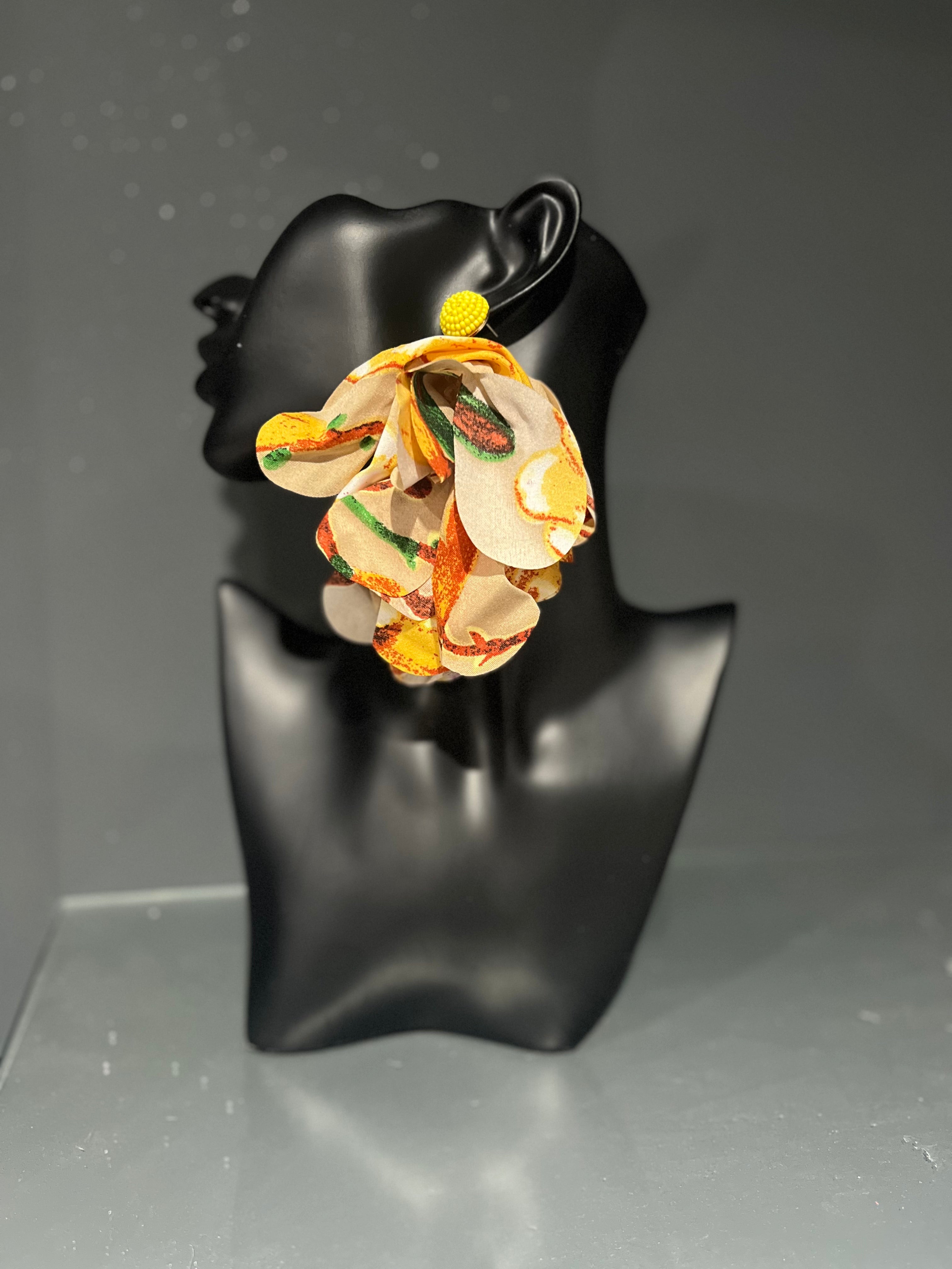 Multicoloured Beaded Floral Earring