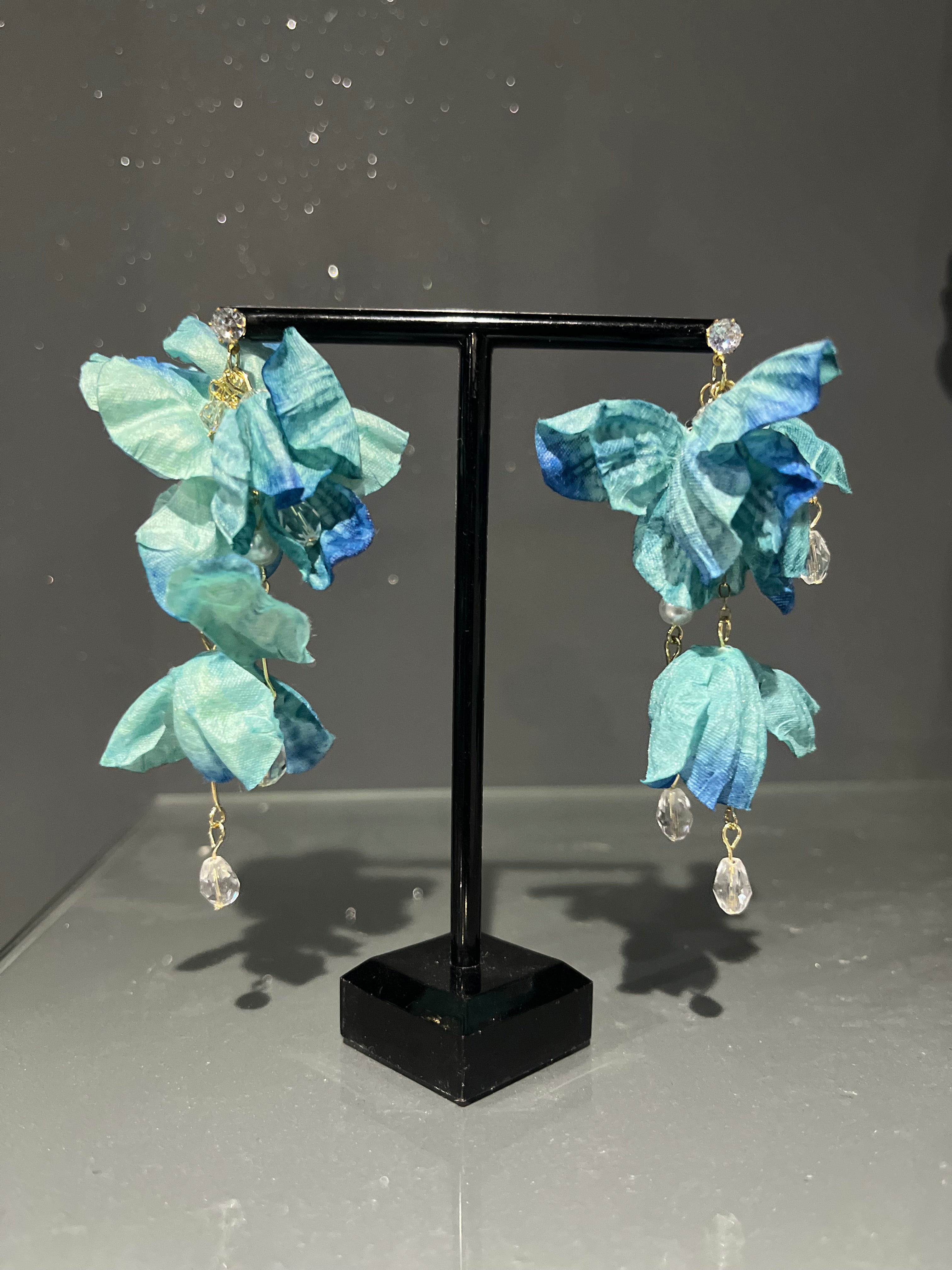 Light Blue Gradient Drop Earring