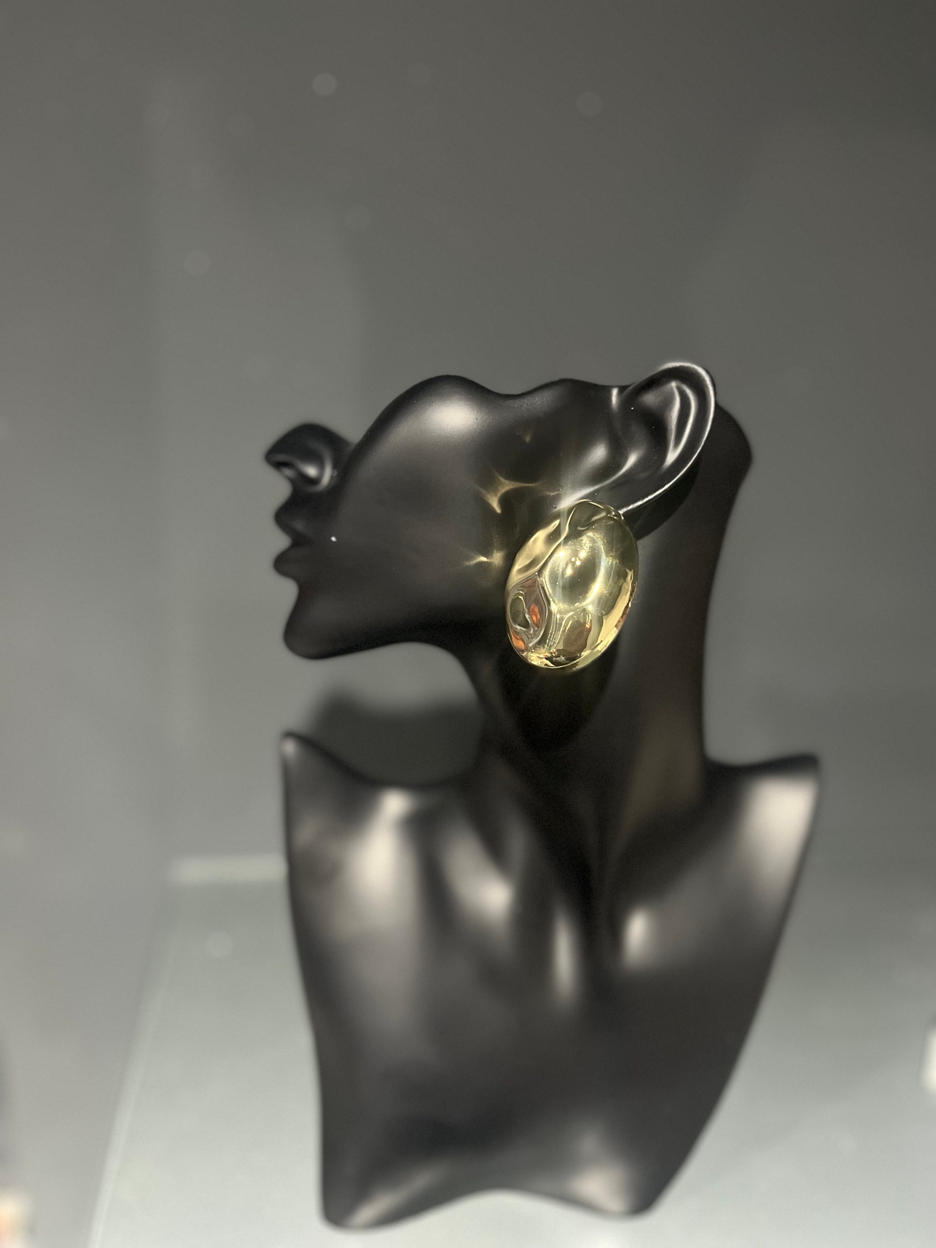 Gold 3D Earring