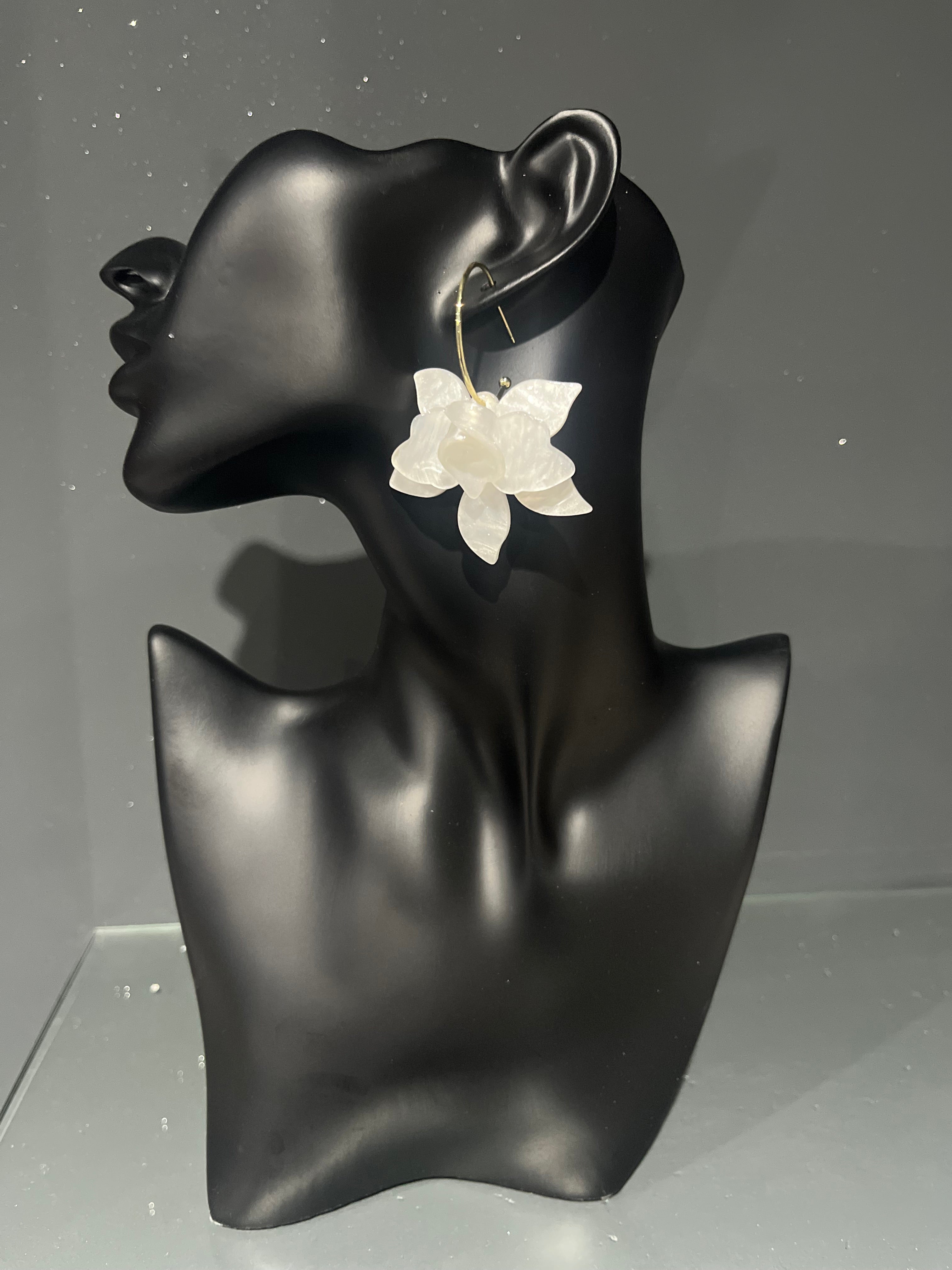 White Marbled Resin Rose Earring