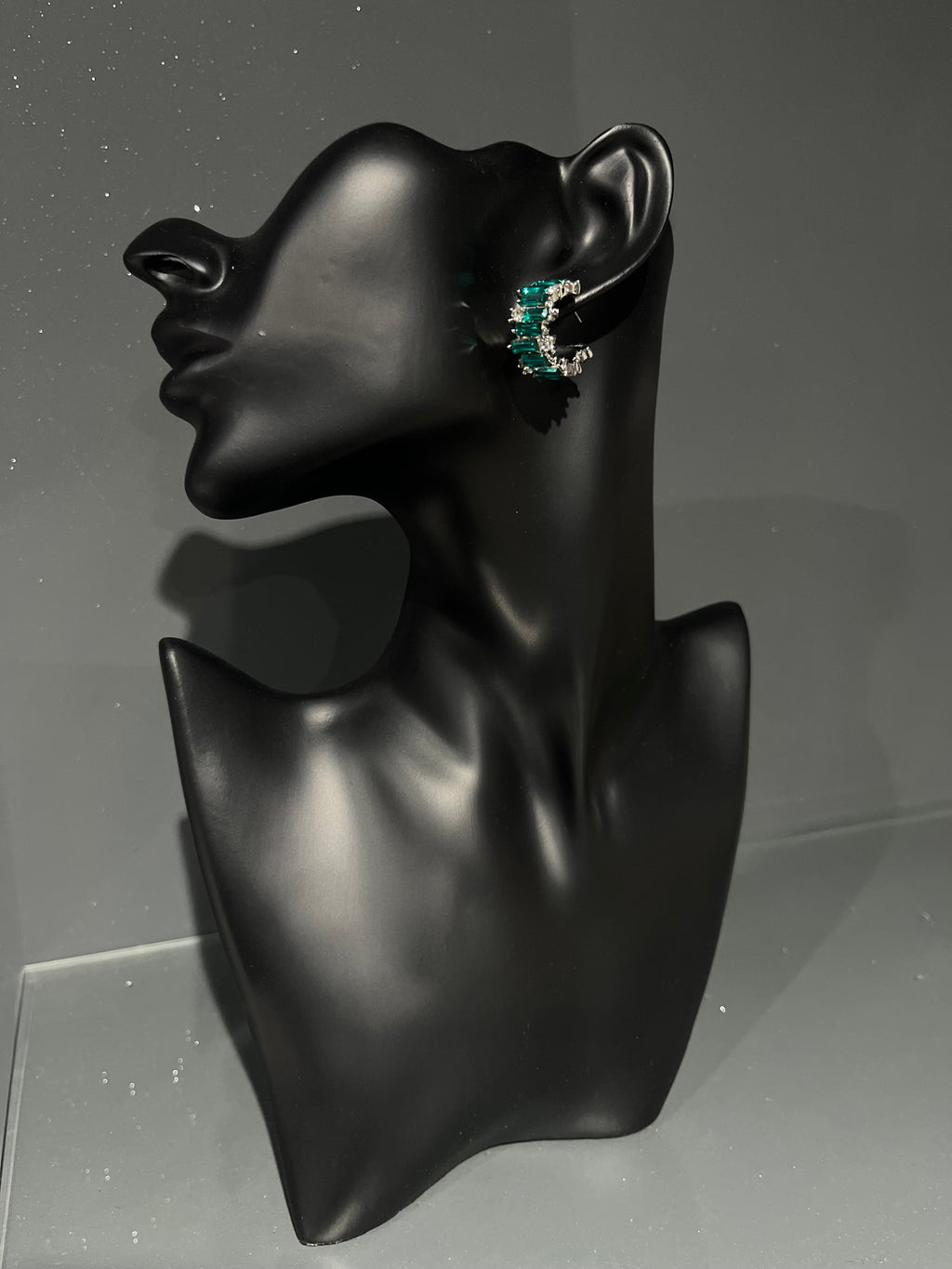 Green 'Shiny C' style Earring