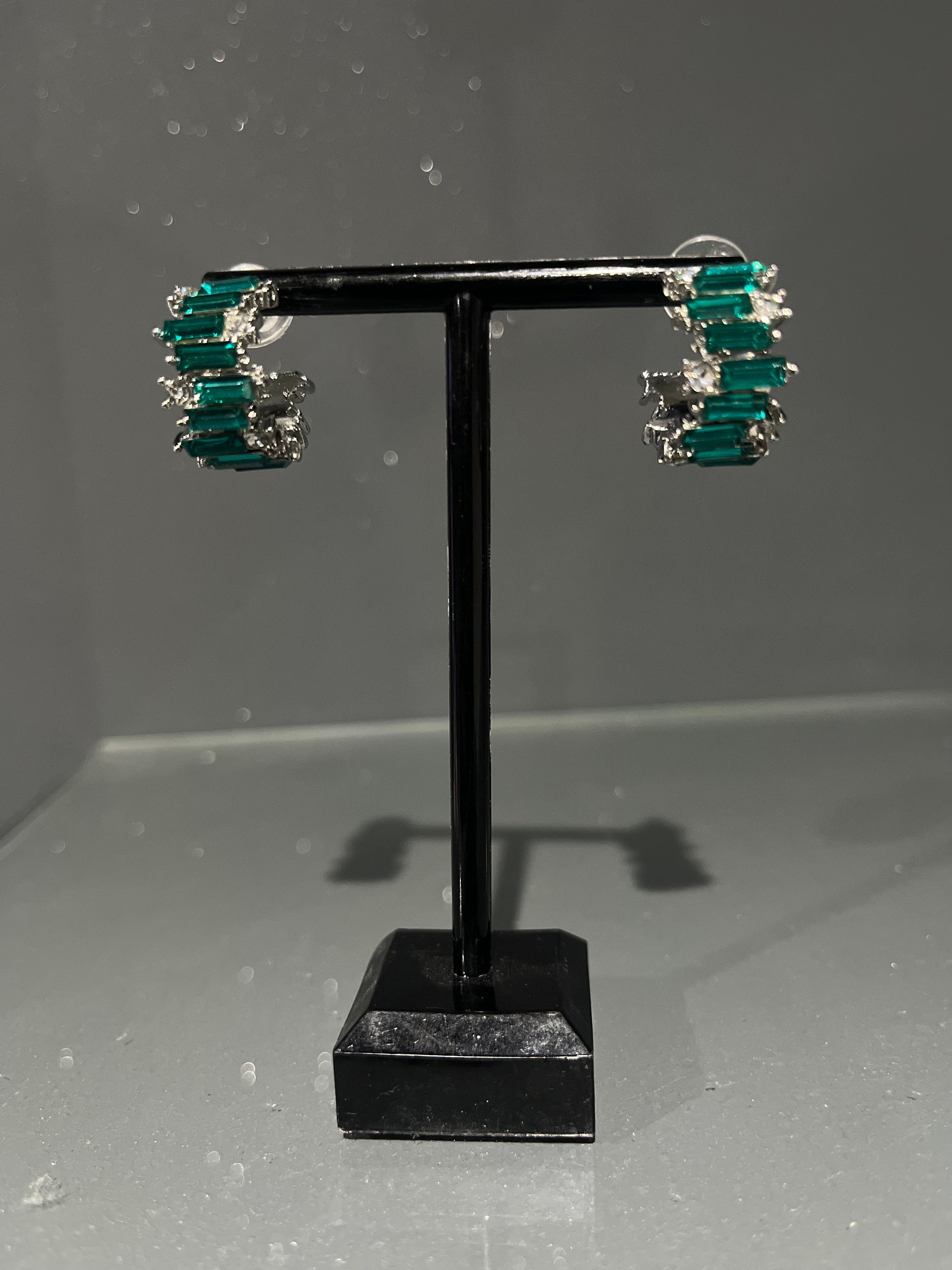 Green 'Shiny C' style Earring