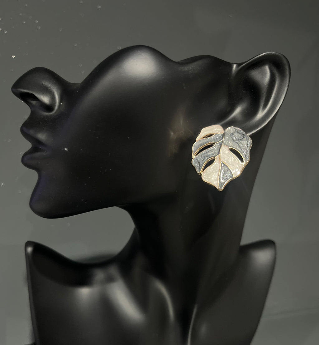 Silver & Black Leaf Earring