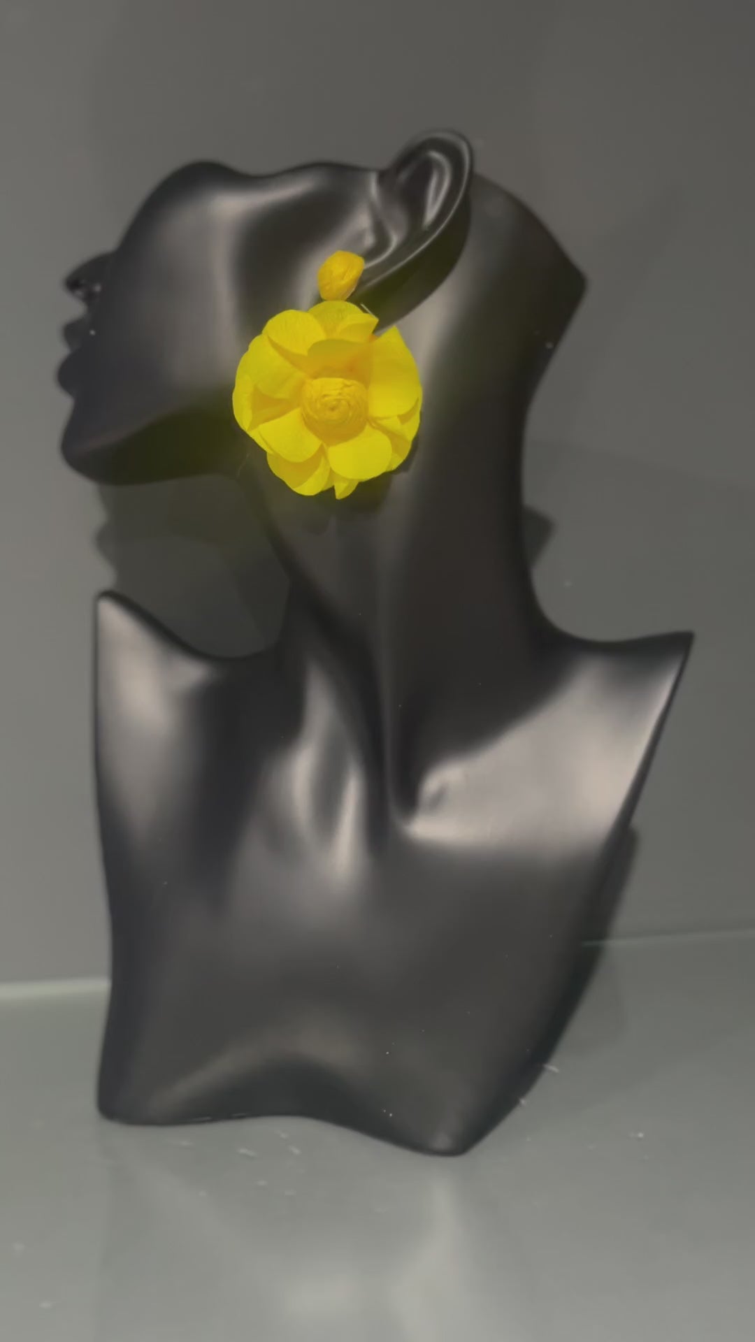 Yellow Retro Rose Earring